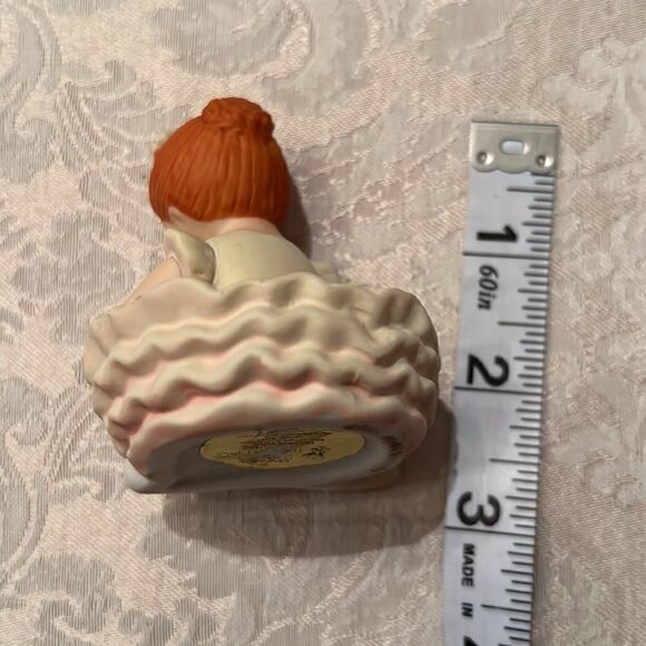 Vintage Holly Hobbie the sleeping beauty series XIV #30028 porcelain figurine - Picture 13 of 13
